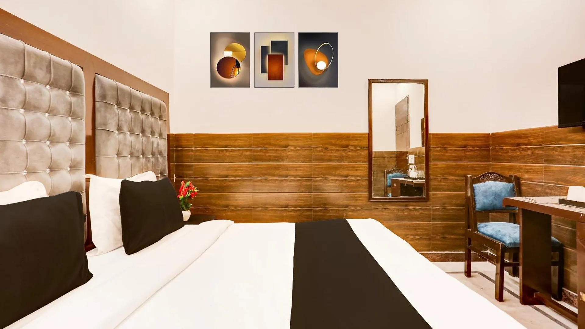 Hotel Collection O Mahipalpur Near Airport Formerly Jindal Palace New Delhi